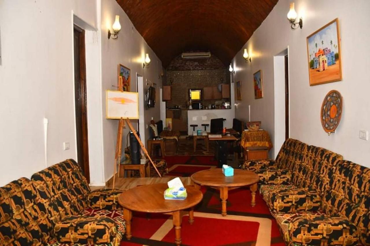 Om-Abdallah Aswan Bagian luar foto