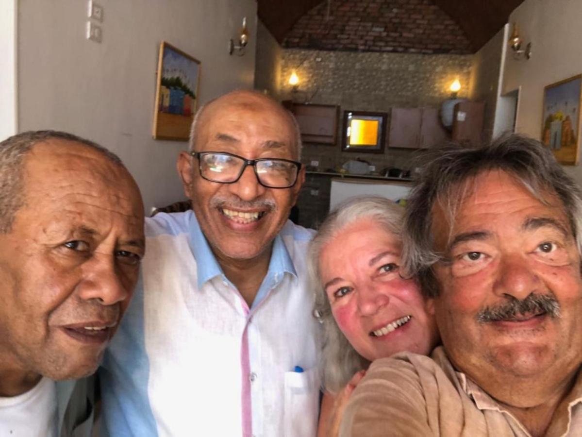 Om-Abdallah Aswan Bagian luar foto